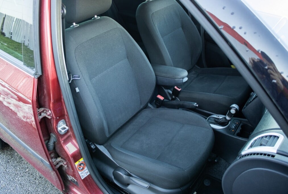 Škoda Fabia 1.6 Elegance, 77kW (2008) - 16