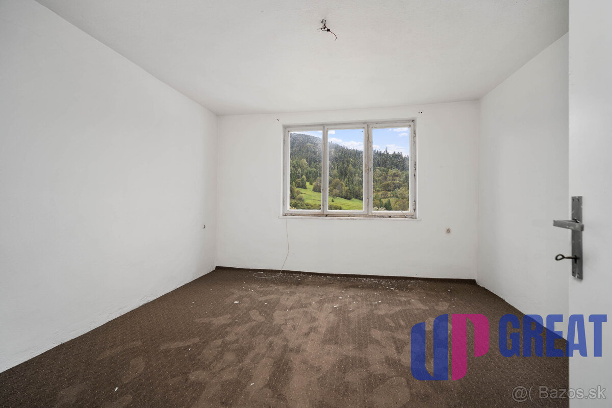 NA PREDAJ rodinný dom s krásnymi výhľadmi, Radôstka - 16