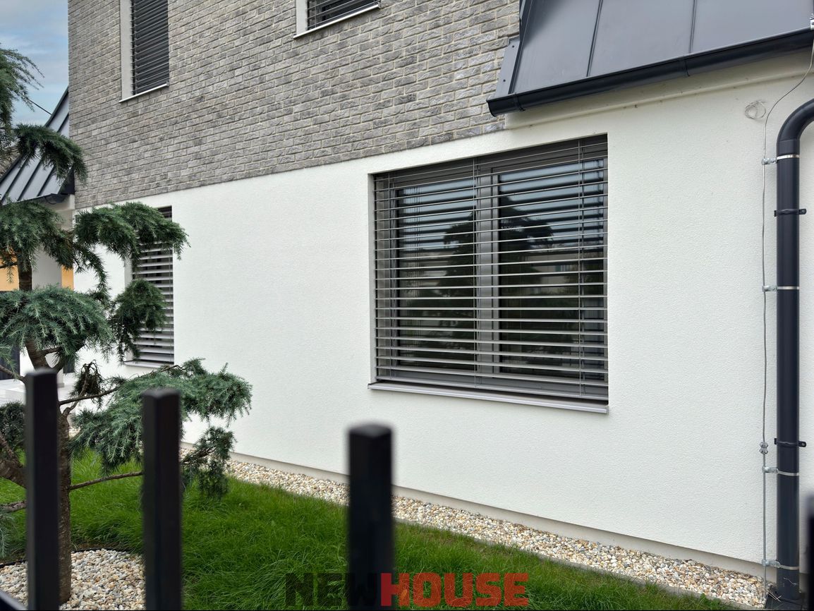 Skolaudovaná novostavba – 5i Rodinná vila BISKUPICE - 16