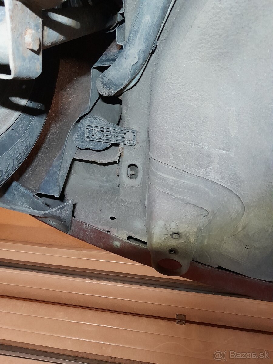 Škoda Fabia 1.4Mpi 44kW r.v. 2001 - 16