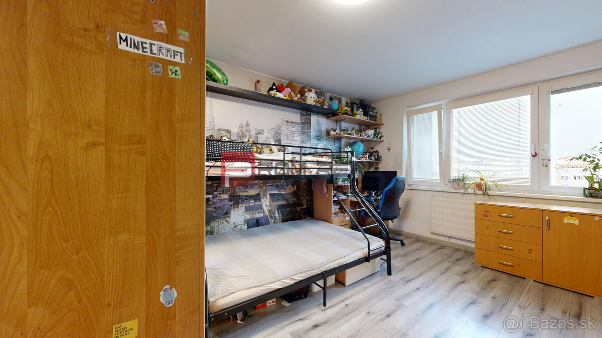 PREDAJ veľkého 3 izbového bytu - 16