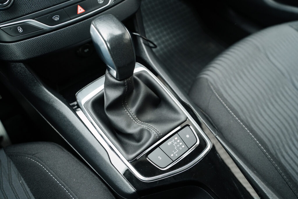 Peugeot 308 Break/SW 1.6 HDi AT6 - 16