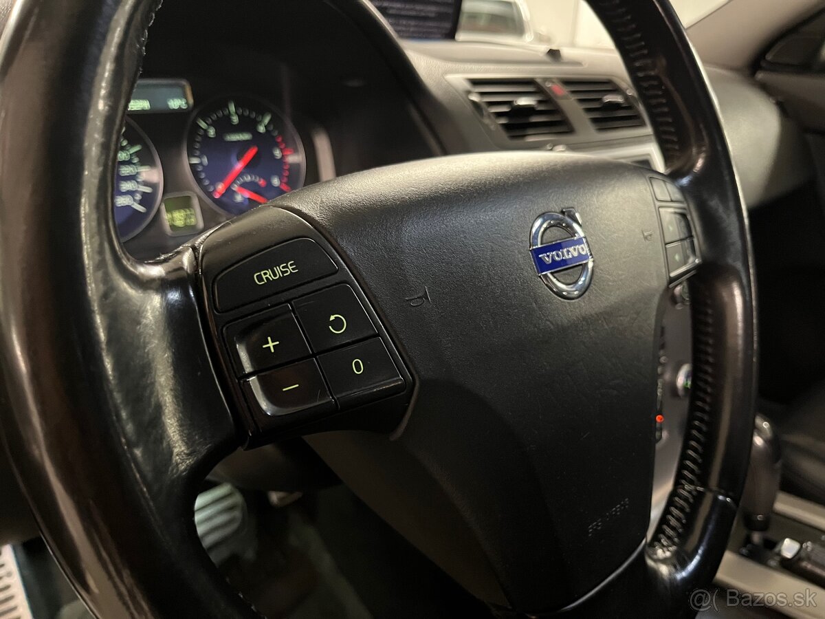 Volvo V50 D5 (2008) - 16