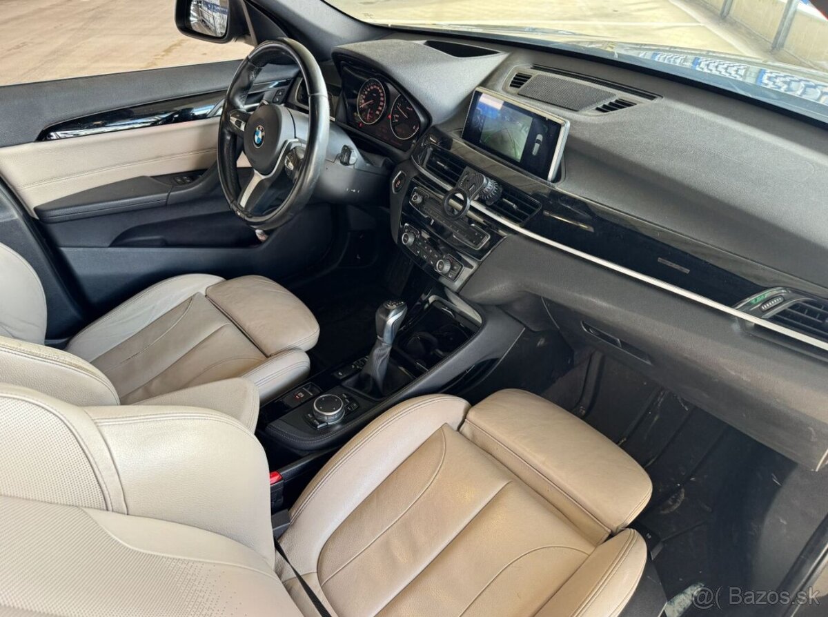 BMW X1 - 16