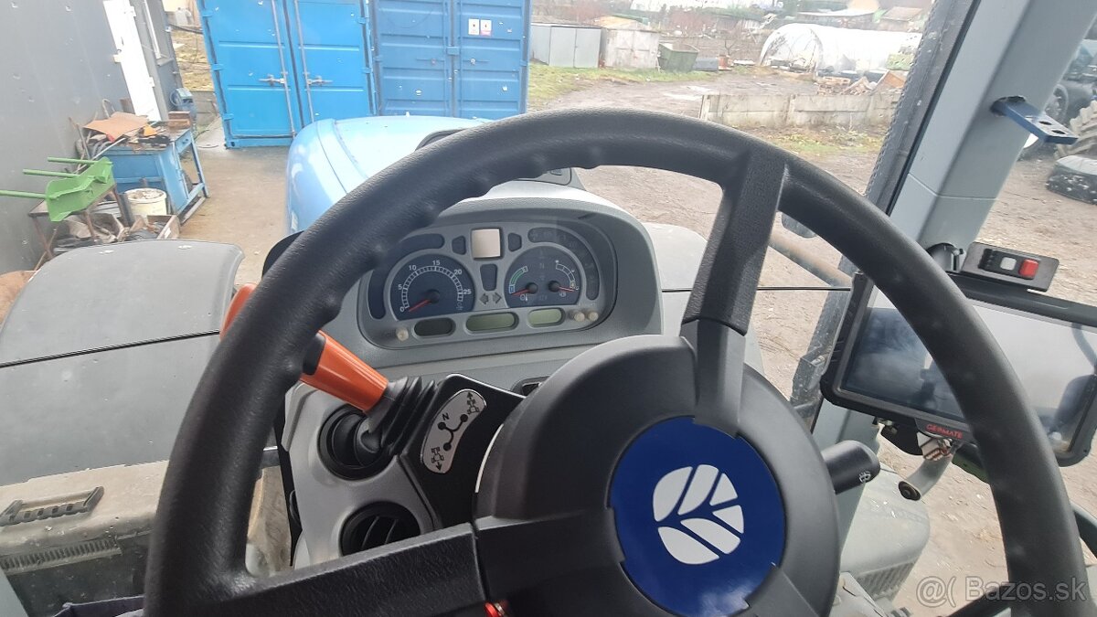 Predám traktor New Holland T7.250 - 16