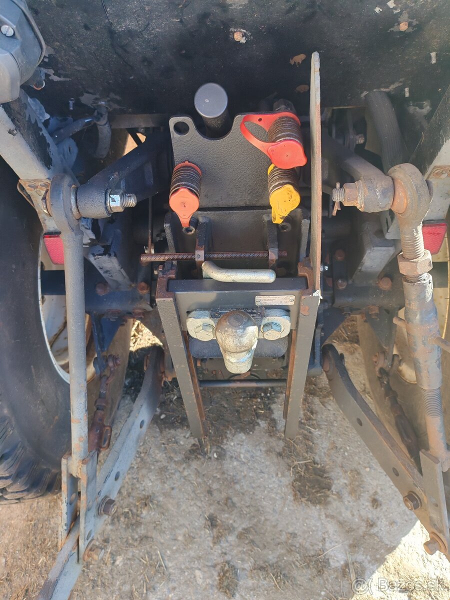 Komunalne ISEKI TH 4335 4x4 - 16