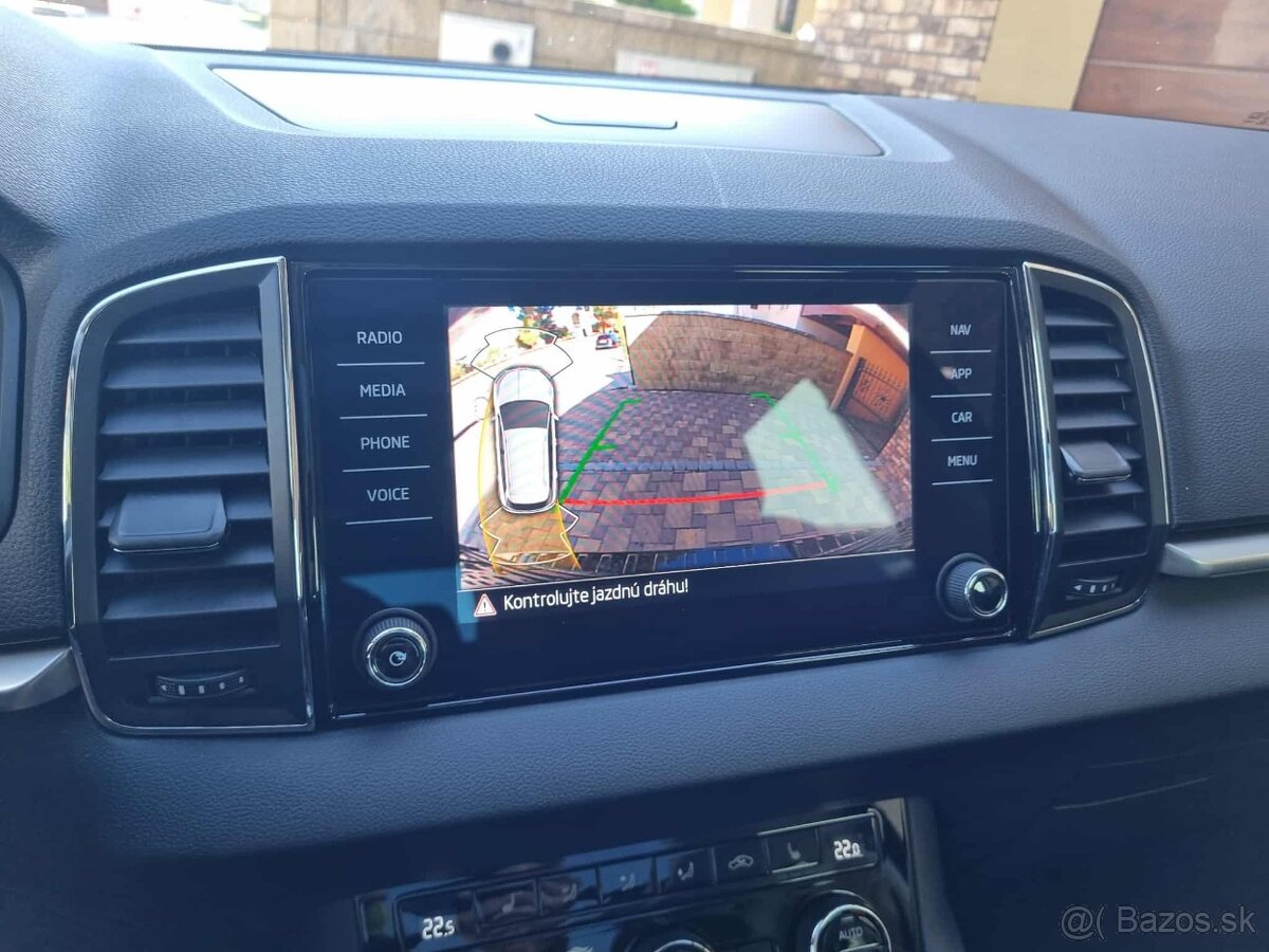 Škoda Karoq Tour 2.0 TDI DSG panorama - 16