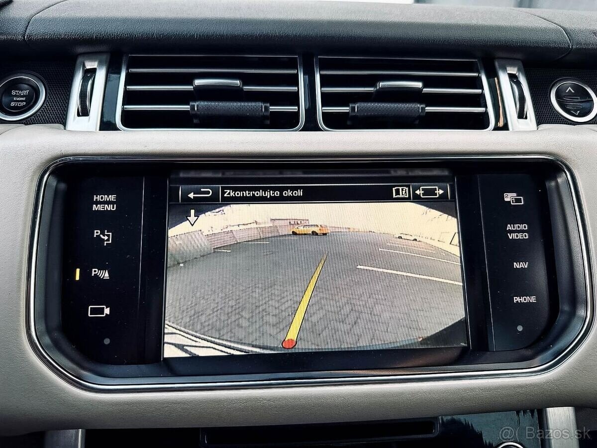 Land Rover Range Rover 4.4L SDV8 Vogue - 16