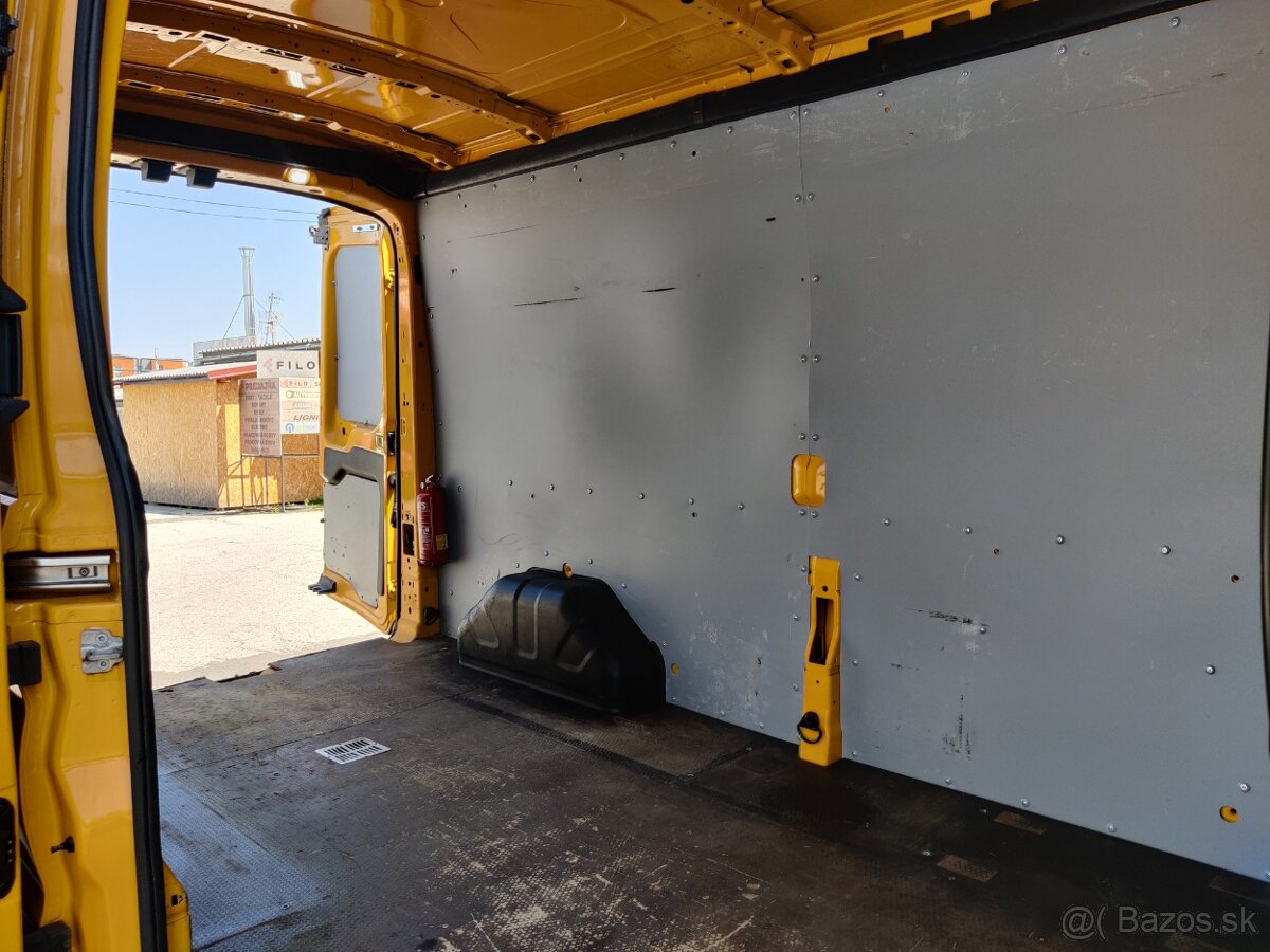 Ford Transit - 16