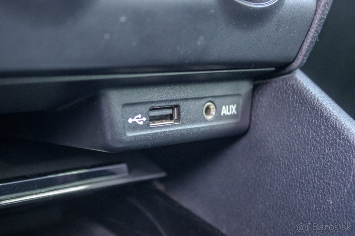 Škoda Octavia Combi 2.0 TDI Business DSG - 16