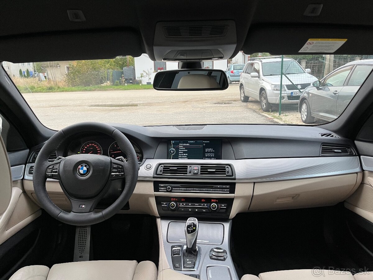 BMW Rad 5 F11 530D M-Packet = Navi, A/T, F1 Riadenie = - 16
