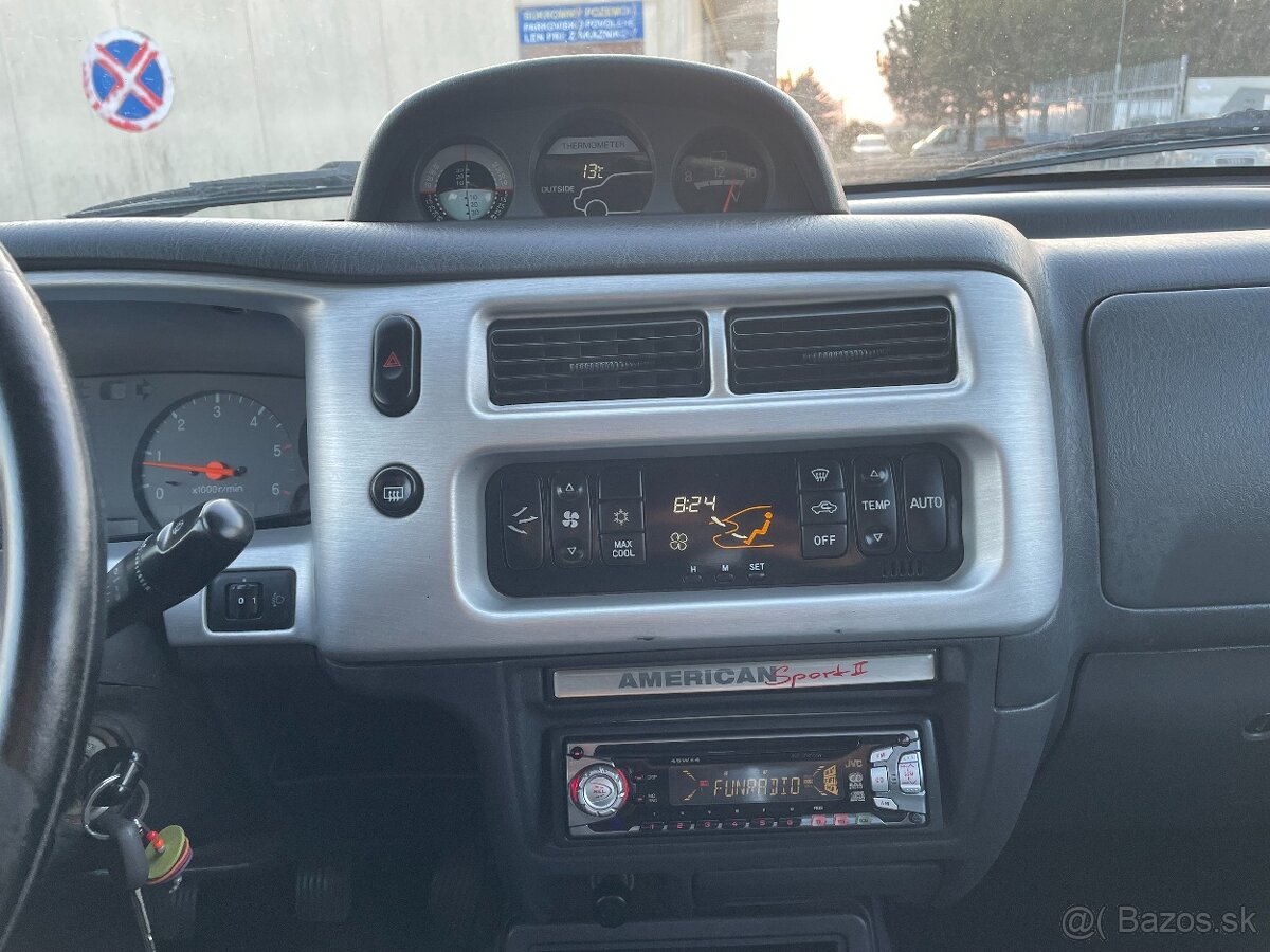 Mitsubishi L200 2,5 TD - 16