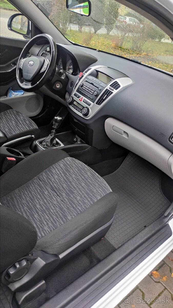 KIA CEED 1,4L 2009 - 16