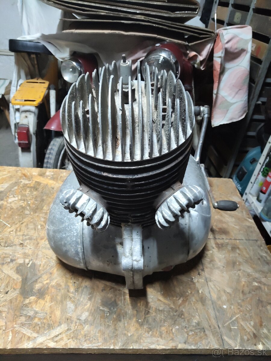 Jawa Perák 250, TP - 16