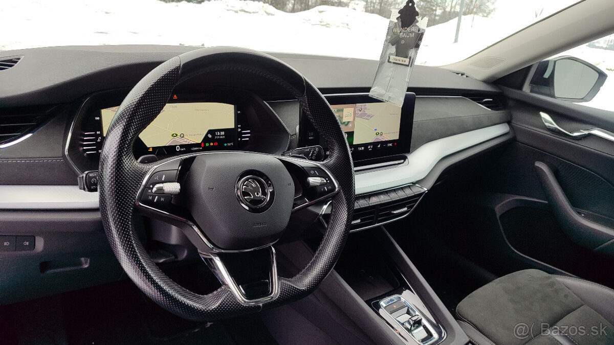Škoda Octavia Combi 2.0 TDI DSG 2021 VIRTUAL MATRIX - 16