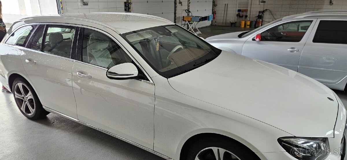 Mercedes Benz combi E220d 4matic DESIGNO - 16