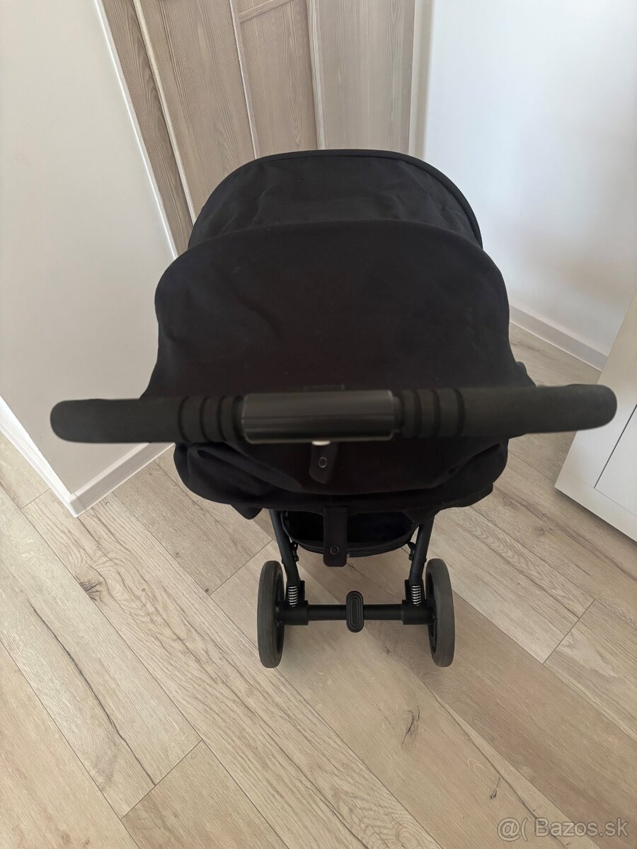 Cybex Eezy S+2 - 16