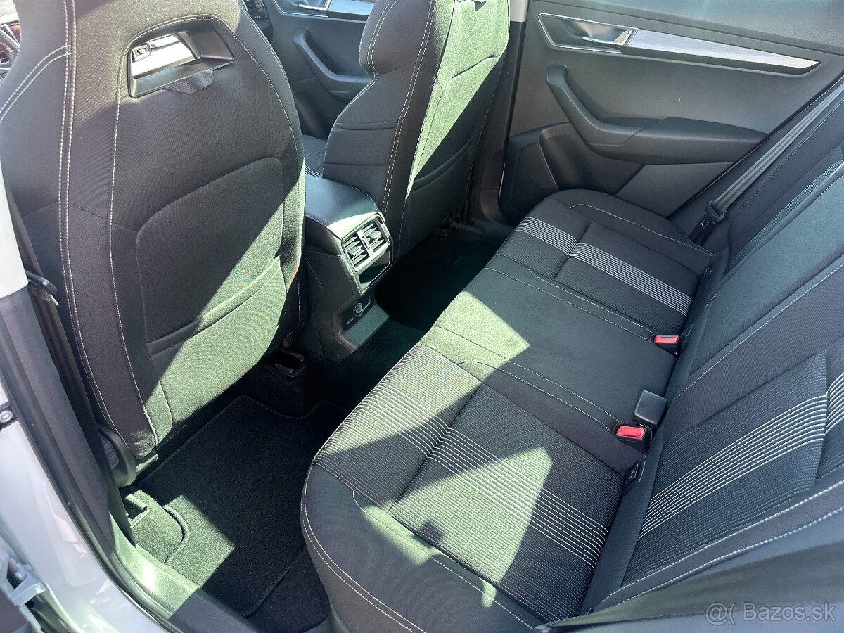 Skoda karoq interier Sportline 1.5tsi-rv:05/2019-181tis-TOP - 16