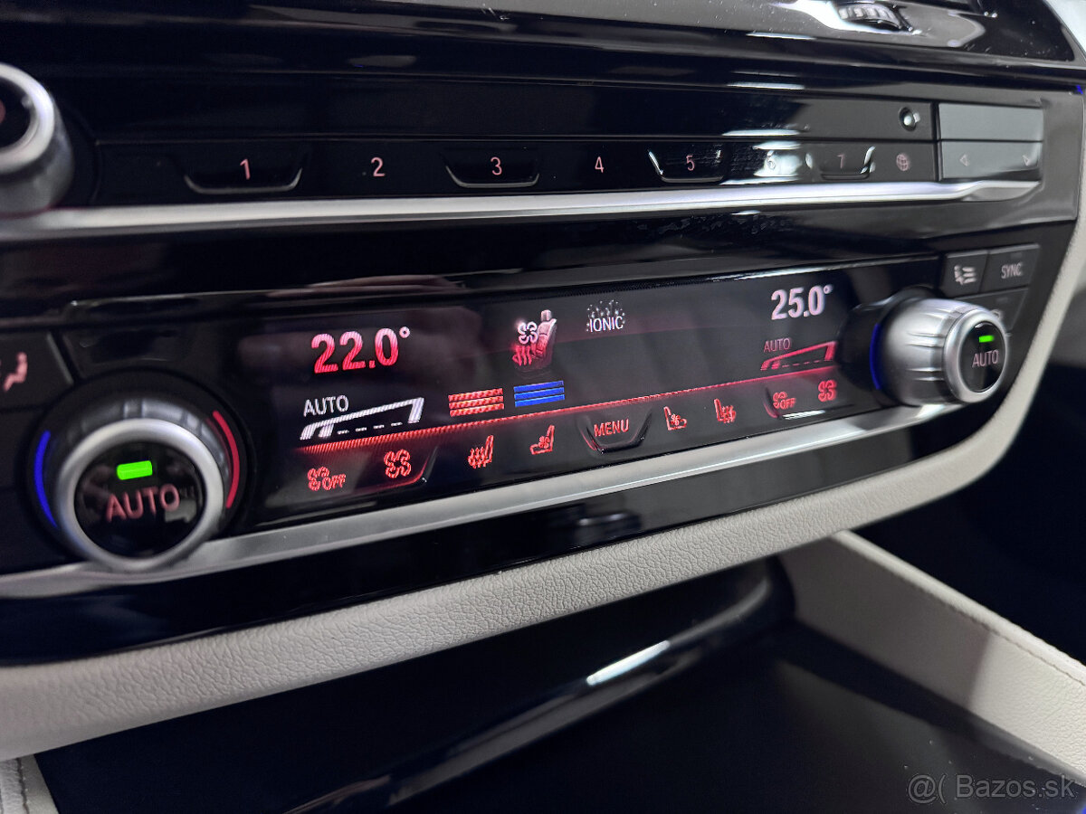 BMW 540i Xdrive Mhev , M-packet , Odp. DPH - 16