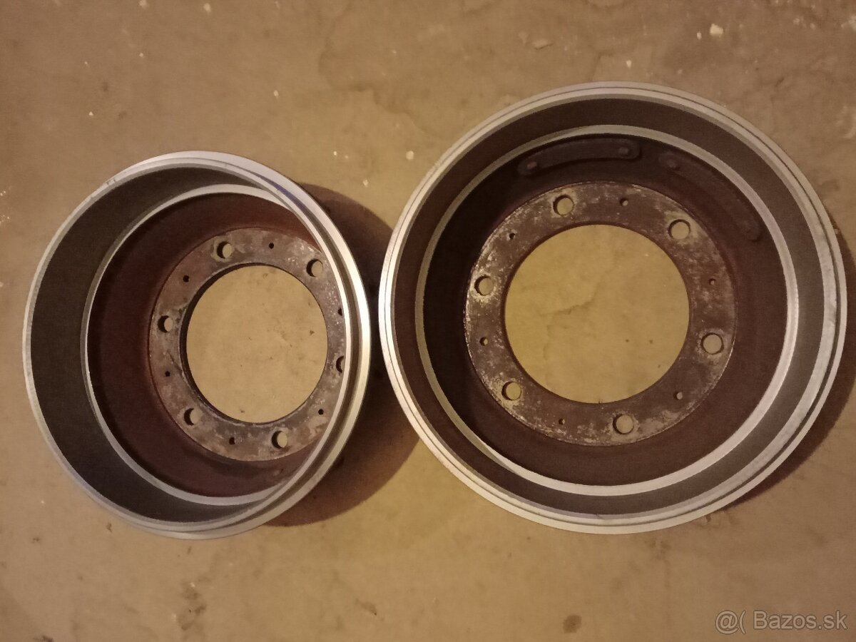 nové náhradné diely avia 21-31 - 16