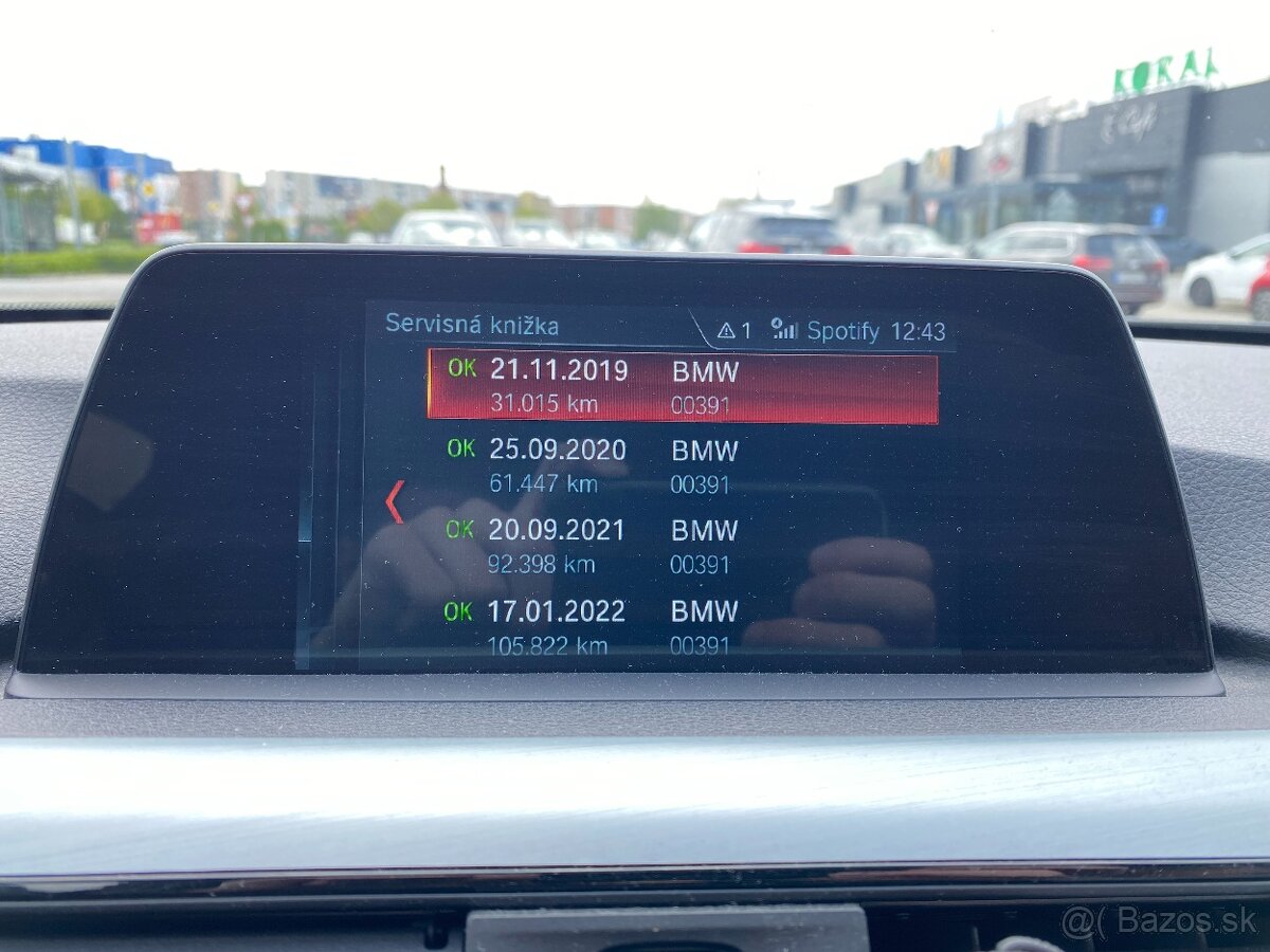 BMW rad 3 Touring 318d 2019 - 16