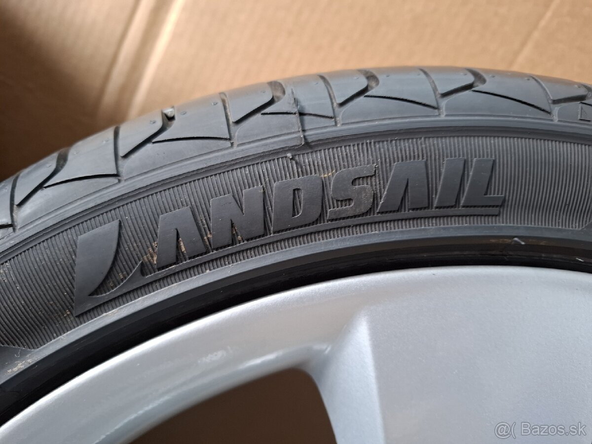 disky LUNA 18" + pneu Superb 2 - 16