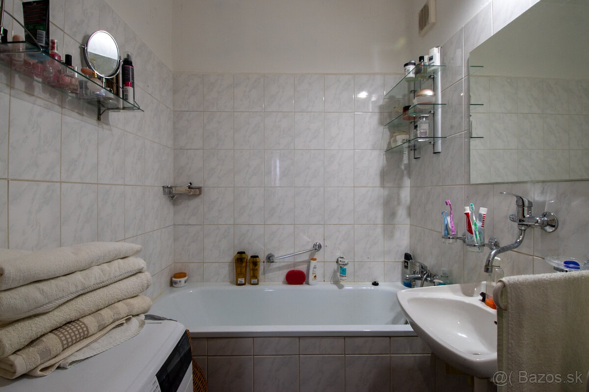 BA-Vrakuňa-príjemný 3 izb. byt-balkón aj loggia - 16