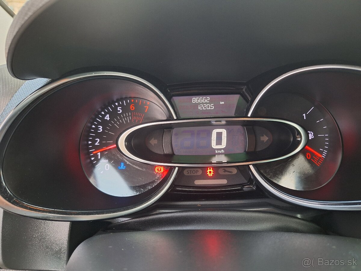 Renault Clio 0,9 TCe - odpočet DPH - 16
