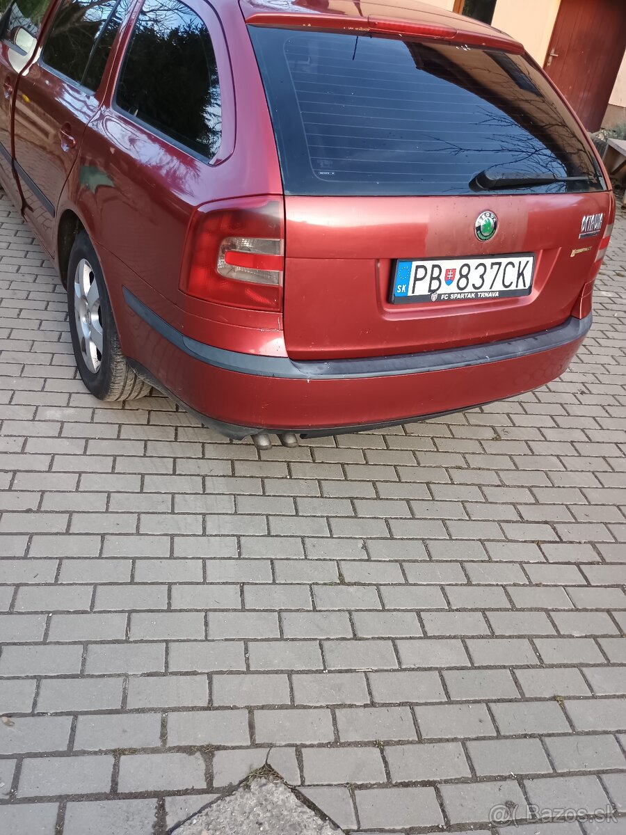 predám škoda Octavia 2 combi - 16
