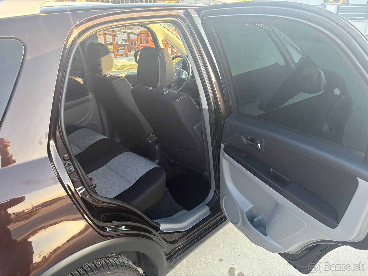Suzuki SX4 4x4 1.6 benzin - 16