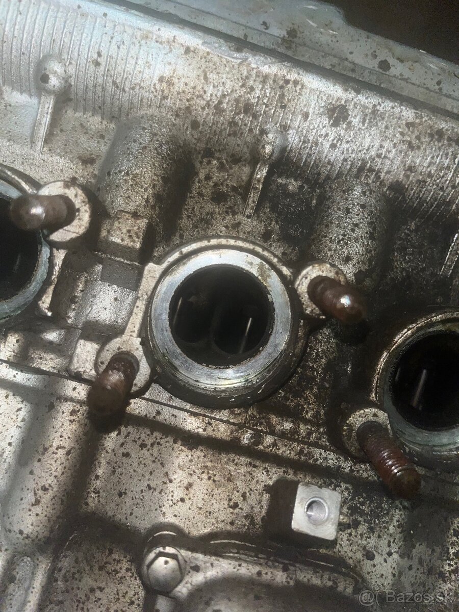 Yamaha FZS 600 Fazer Motor - 16