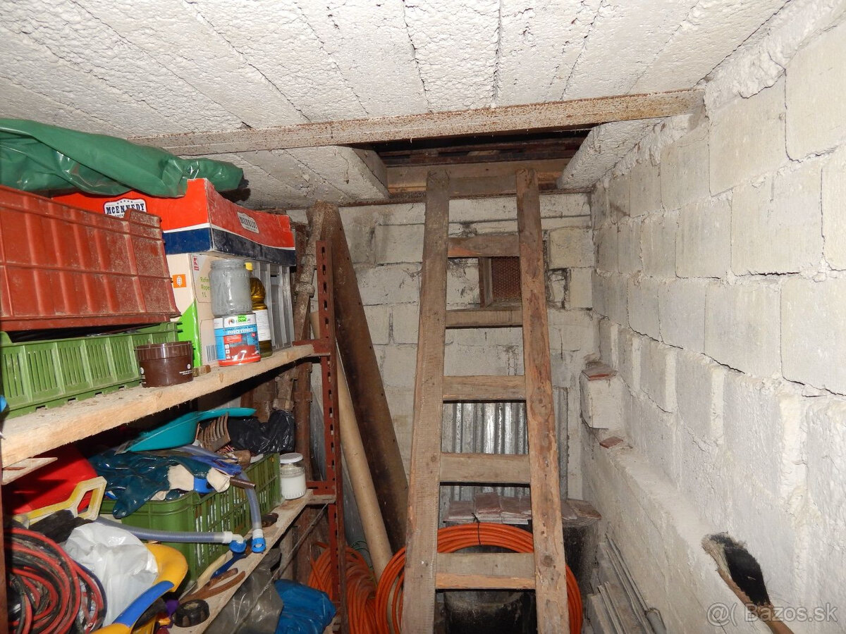 SPEKTRUM REALITY- Na Predaj záhradná chata s pozemkom 464 m2 - 16