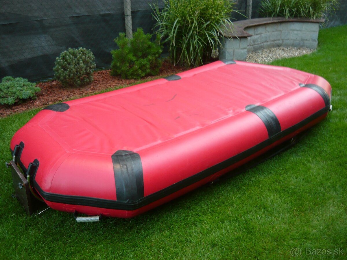 motorový čln - GUMOTEX - 16