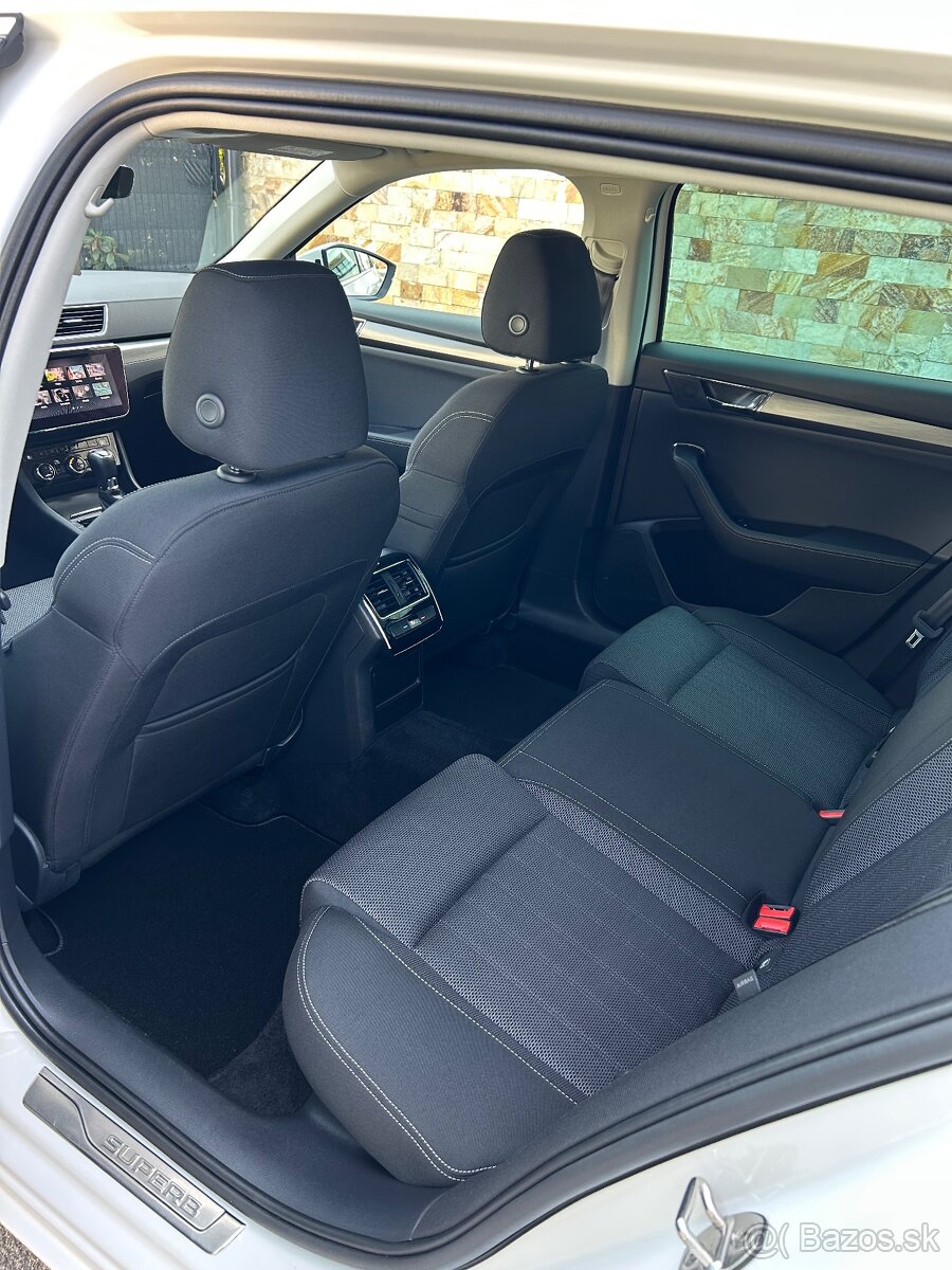 Škoda Superb Combi Facelift 2.0TDi Dsg - 16