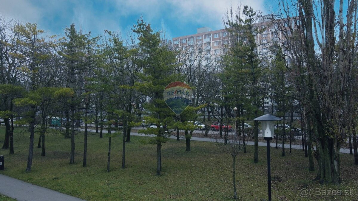 ✅Tichý 1.5-izbový Byt s balkónom na Astrovej – Ružinov, Najv - 16