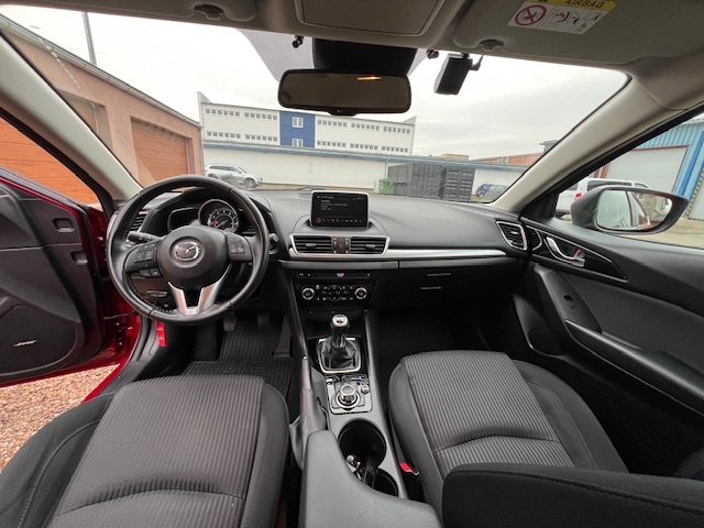 Mazda 3 Hatchback 121kW Manuál - odpočet DPH - 16