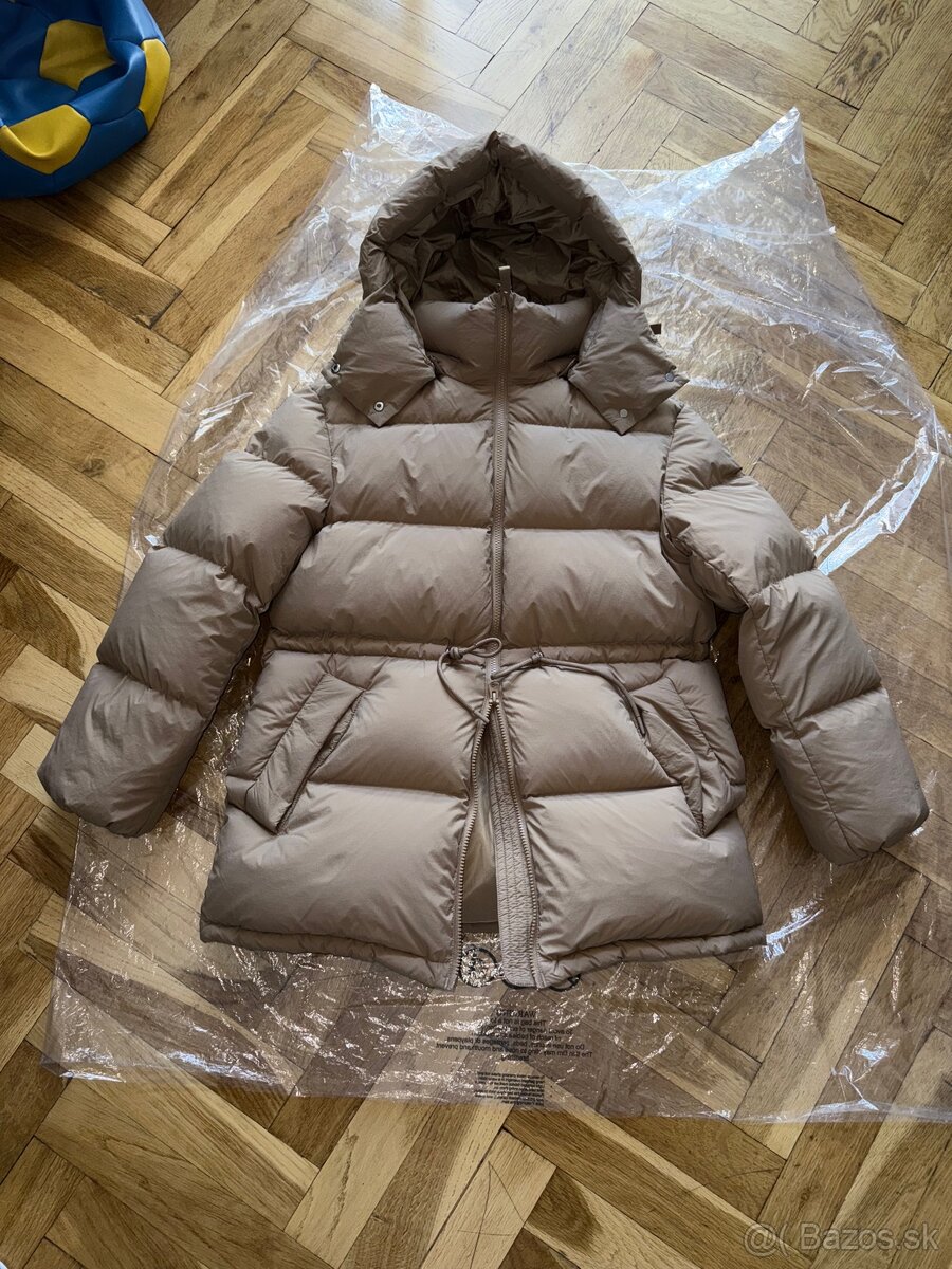 GANT Mid Length Down Jacket - 16