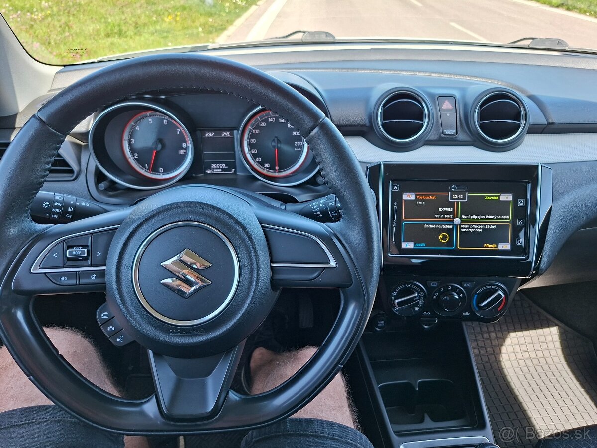 Suzuki Swift 1.2 DualJet 4X4 - 16