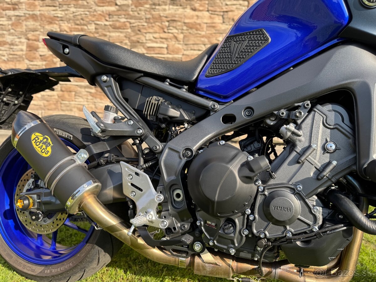 Yamaha MT-09 - 16