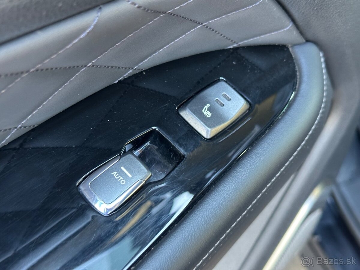 Ssangyong Rexton Premium 7 miest. - 16