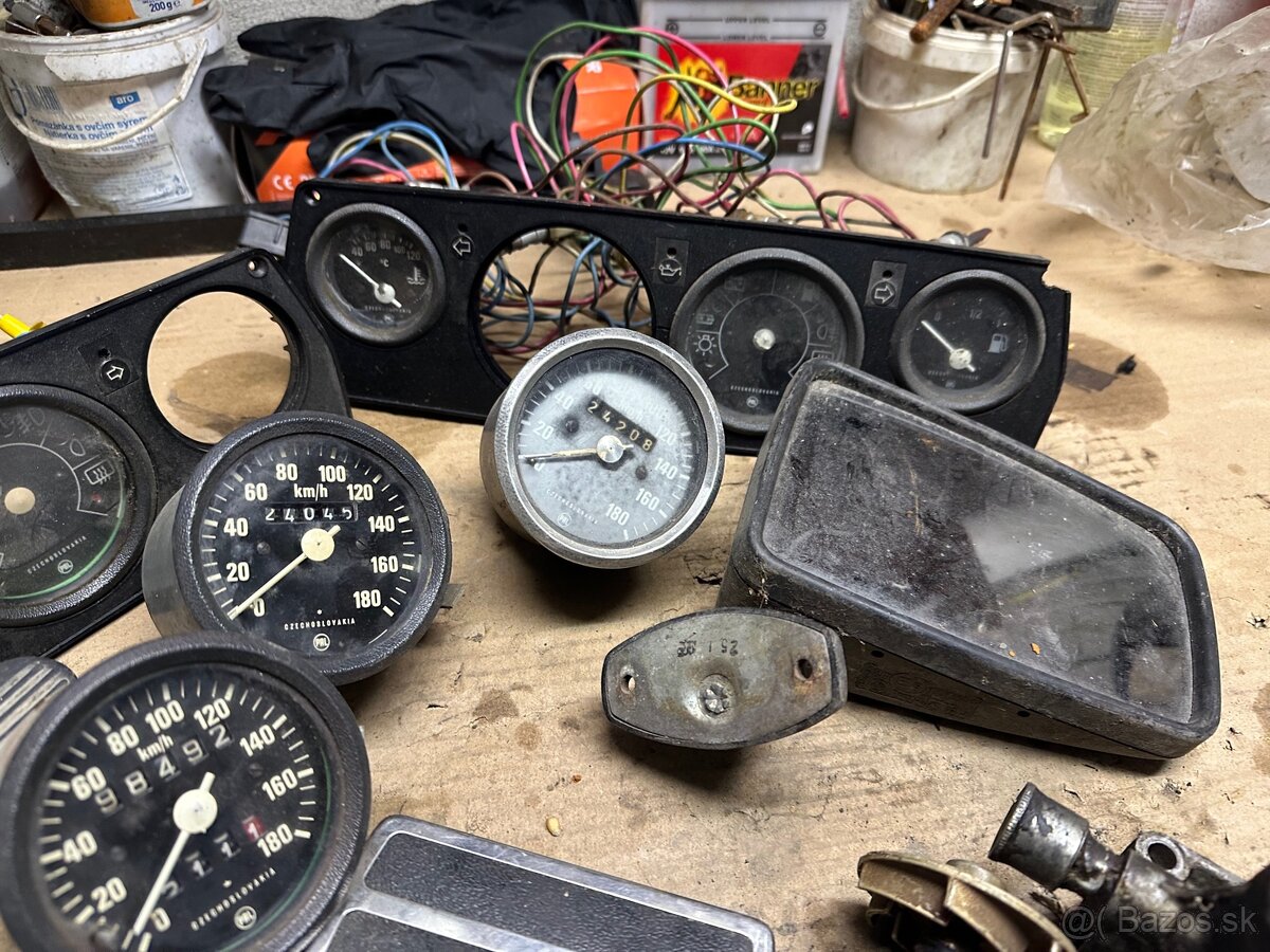 Náhradné diely veterány lada škoda - 16