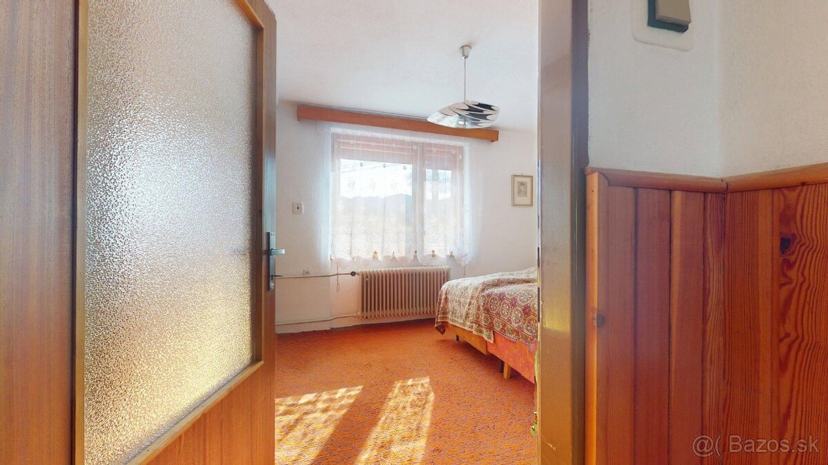 5-IZB. DOM - KRÁĽOVA LEHOTA - 16