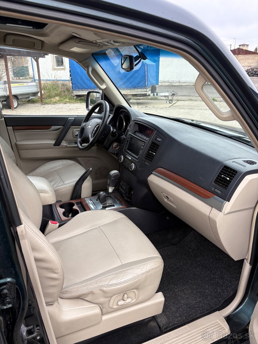 Mitsubishi Pajero 3.2 125kw 4x4 - 16