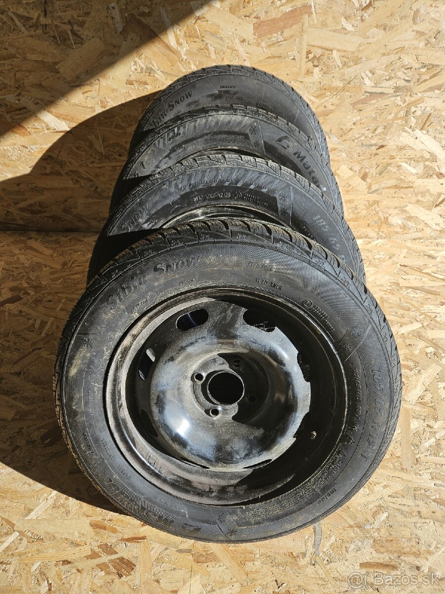 🚗💨 PEUGEOT 208 - 16