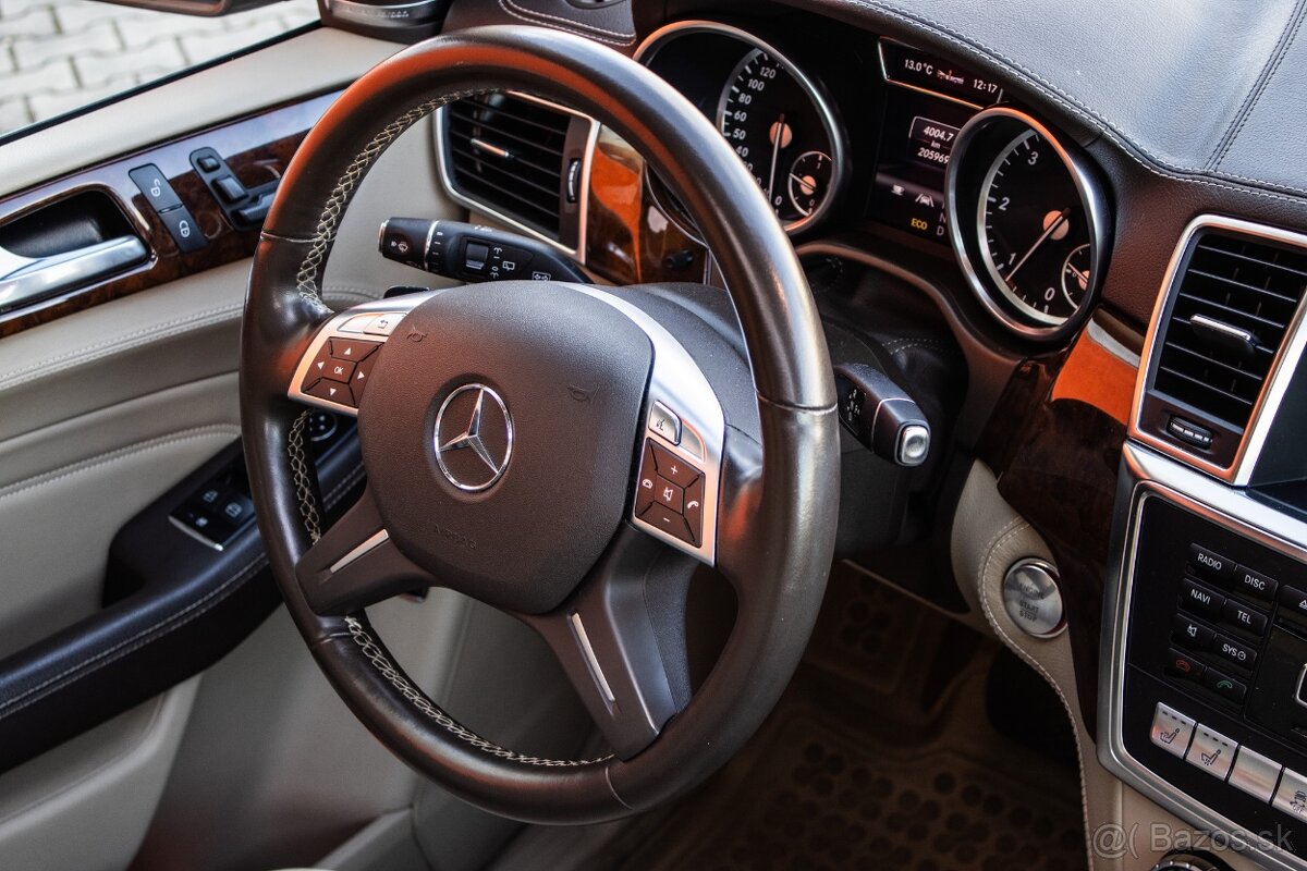 Mercedes-Benz ML 350 BLUETEC 4MATIC AT/7 - 16