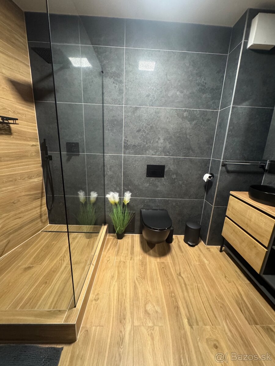 PRENÁJOM LUXUSNÝ 4 IZBOVÝ BYT,NOVOSTAVBA TABÁŇ,TERASA,GARÁŽ - 16