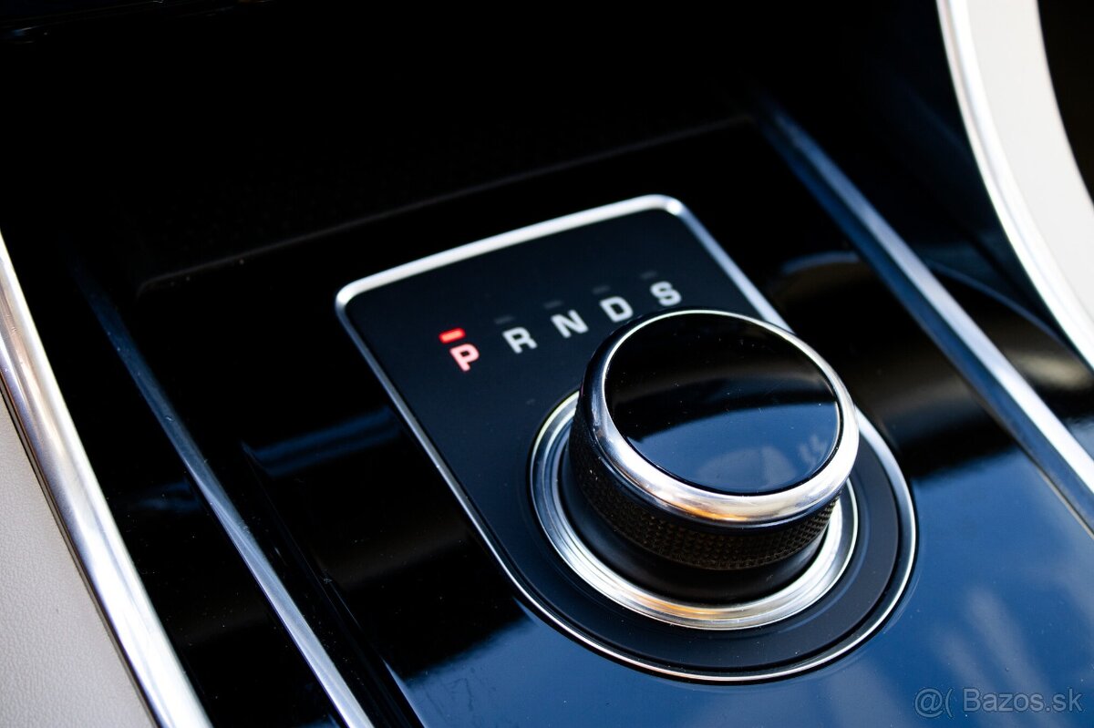 Jaguar XF 2.0D R-Sport (2016) - 16