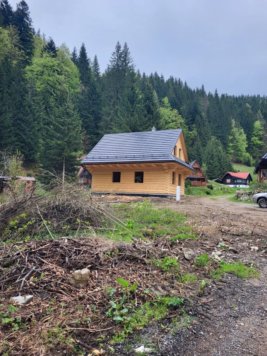 Nádherná novostavba chalupy - 16