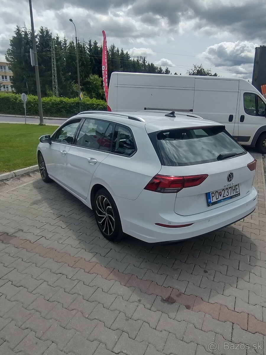 VW Golf 8 combi 1, 5 TSi e-tec - 16