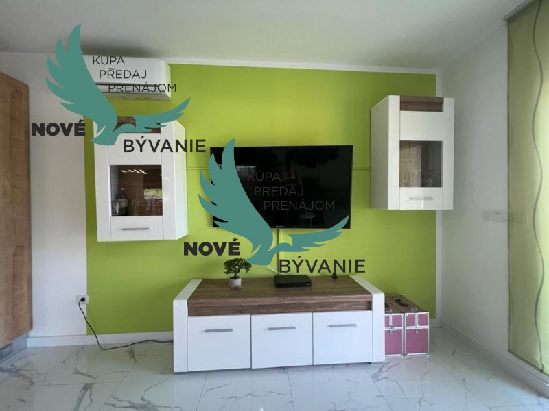 Novostavba trojpodlažný apartmán so záhradou aj strešnou ter - 16